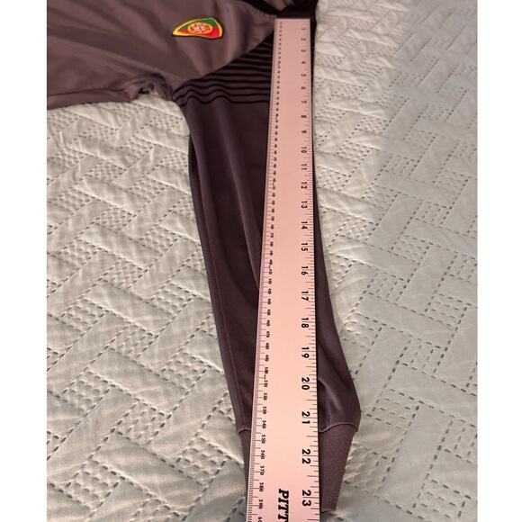 Forca Portugal Men’s Small gray and black long sleeve #7 Habib soccer Jersey - Picture 8 of 8